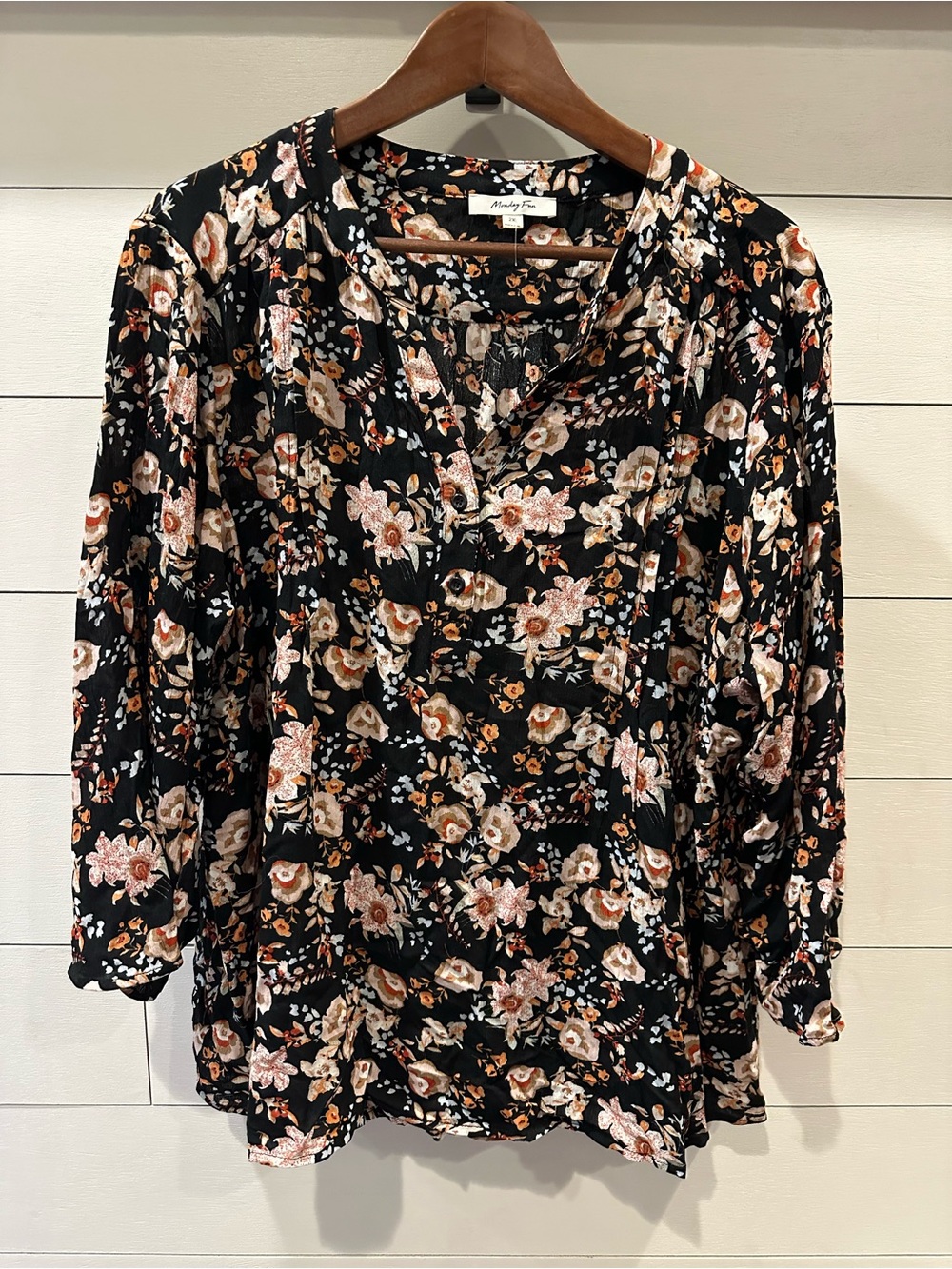 Monday Fun Women’s Floral V-Neck Blouse in Black with Blush Flowers- size 2X